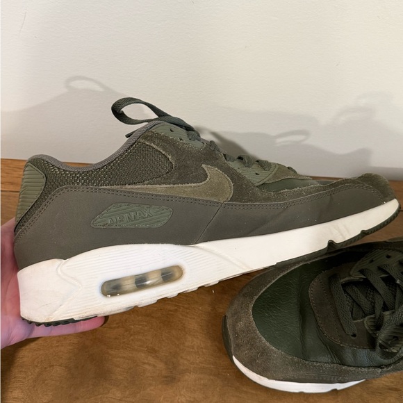 Nike Air Max 90 Ultra 2.0 Leather Olive Green Size 11 Men’s - Picture 11 of 14